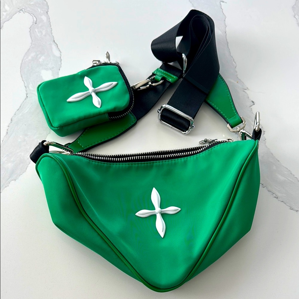 Green and White Crossbody Bag Set with Modern Design